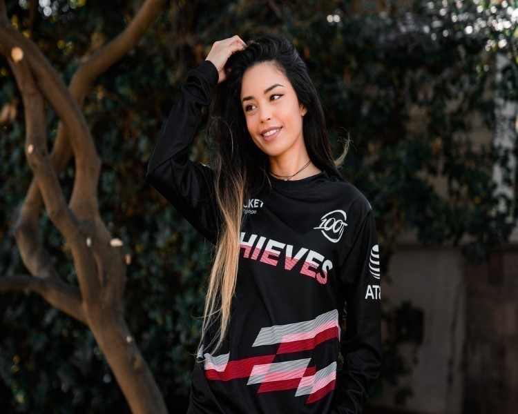Official 100 Thieves Merchandise: Elevate Your Style"